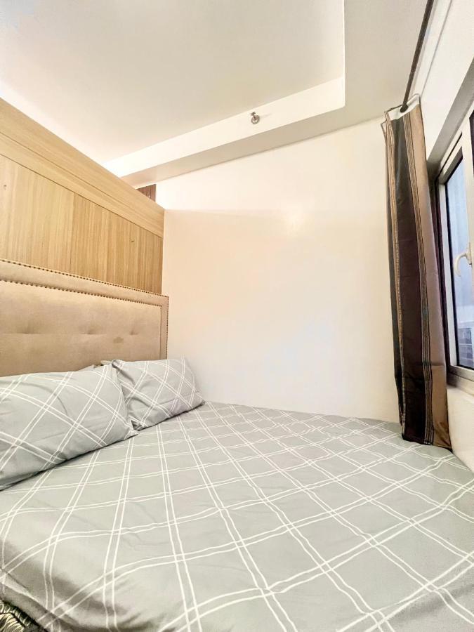 Shore Residence Pasay Exterior foto